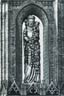 Fot. #C2c (dół): Stara fotografia całej figury krzyżackiej Madonny z zamku w Malborku, wraz z wnęką w murze w jakiej ona stala.